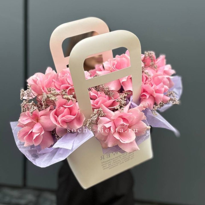 Сумочка розовых роз "Плинки" в Иваново