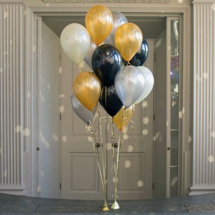 Фонтан шаров "Фаерворк" в Иваново