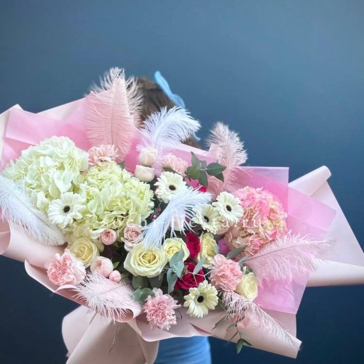 Дизайнерский букет "Валенсия-3" в Иваново