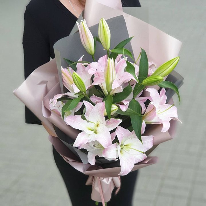 Букет розовых лилий в Иваново