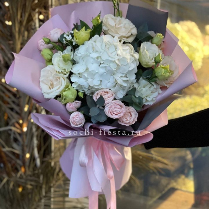 Букет с гортензией №3 в Иваново