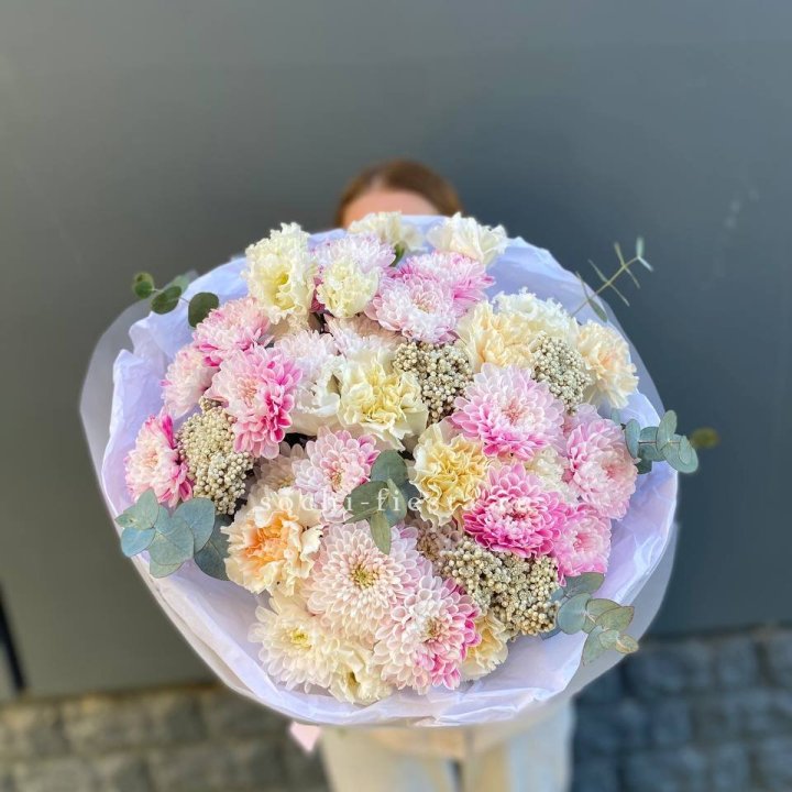 Букет из стойких цветов  в Иваново