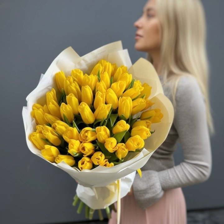 51 желтый тюльпан в Иваново