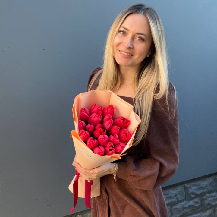  19 красных тюльпанов в Иваново