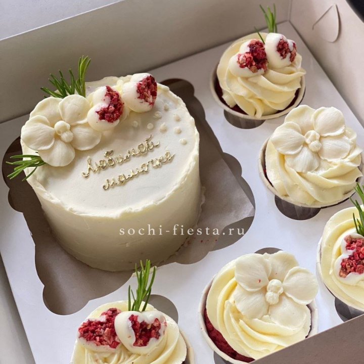 Капкейки и бенто-торт "Мамочке" в Иваново