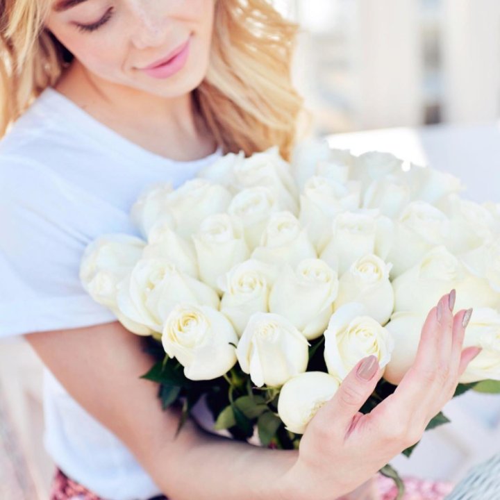 Букет высоких роз "Облака" в Иваново