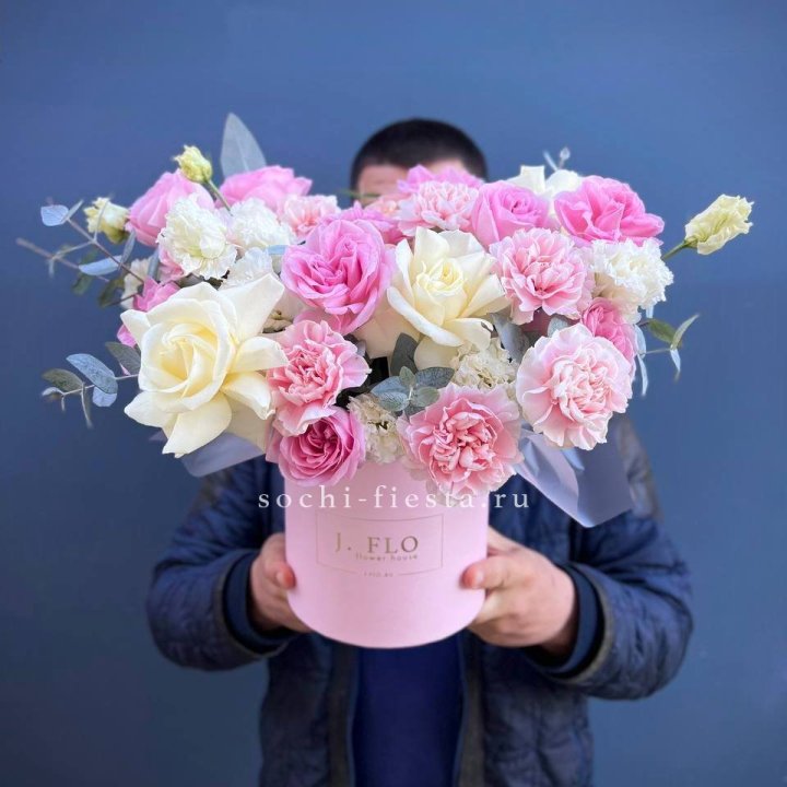 Цветочный бокс "Памела" в Иваново