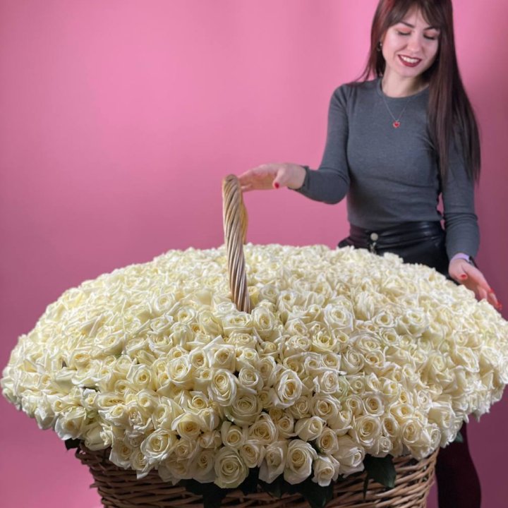 1001 белая роза в Иваново