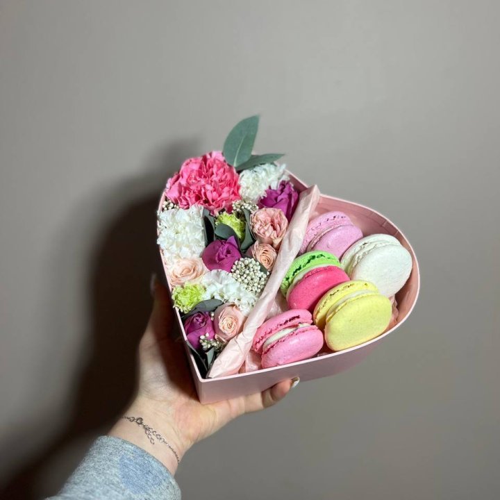 Дуо цветы и макаронсы в Иваново