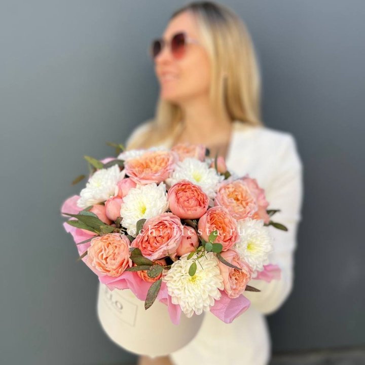 Нежная коробка с цветами в Иваново