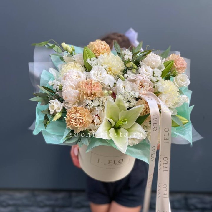 Дизайнерский цилиндр "Амвайл" в Иваново