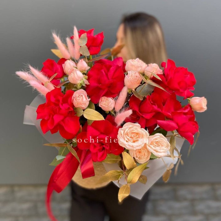 Джутовое кашпо "Любовь Лолиты" в Иваново