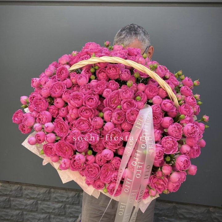 Корзина роз Мисти Баблс 151 в Иваново