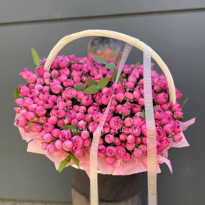 Корзина роз Мисти Баблс 101 в Иваново