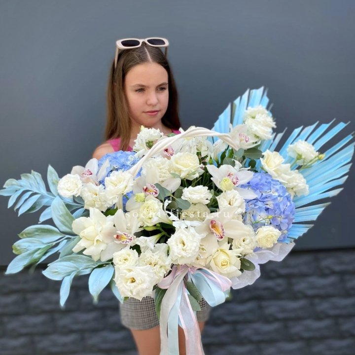 Цветочная корзина "Блю винч" в Иваново
