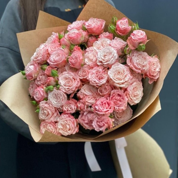 Пионовидные розы Bombastic №2 в Иваново