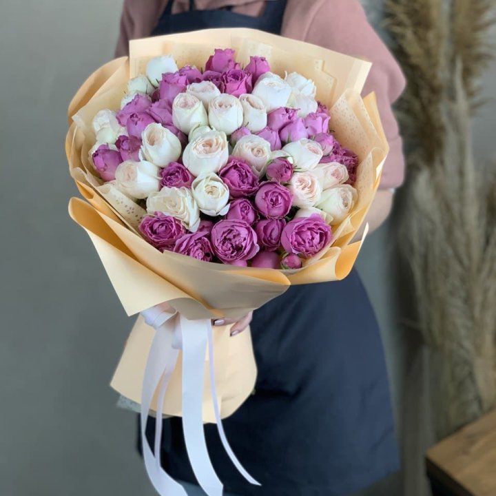 Букет кустовых роз Джулиана в Иваново