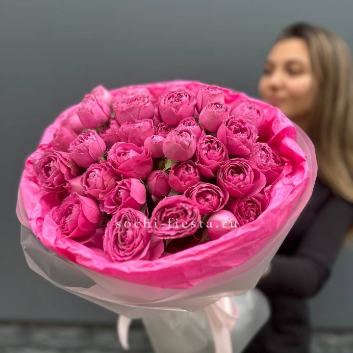 Букет из пионовидных роз  в Иваново