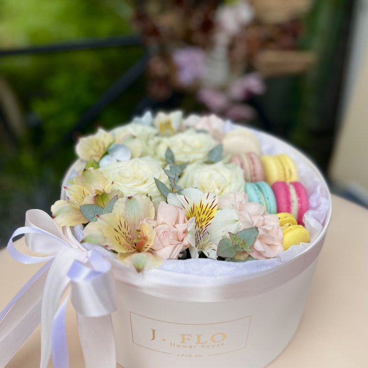 Цветочный бокс "Ника" в Иваново