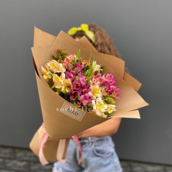 Альстромерии в крафте в Иваново