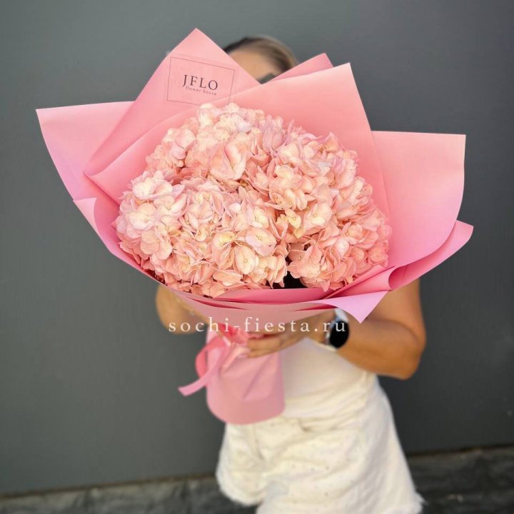 Букет гортензий "Крем" в Иваново