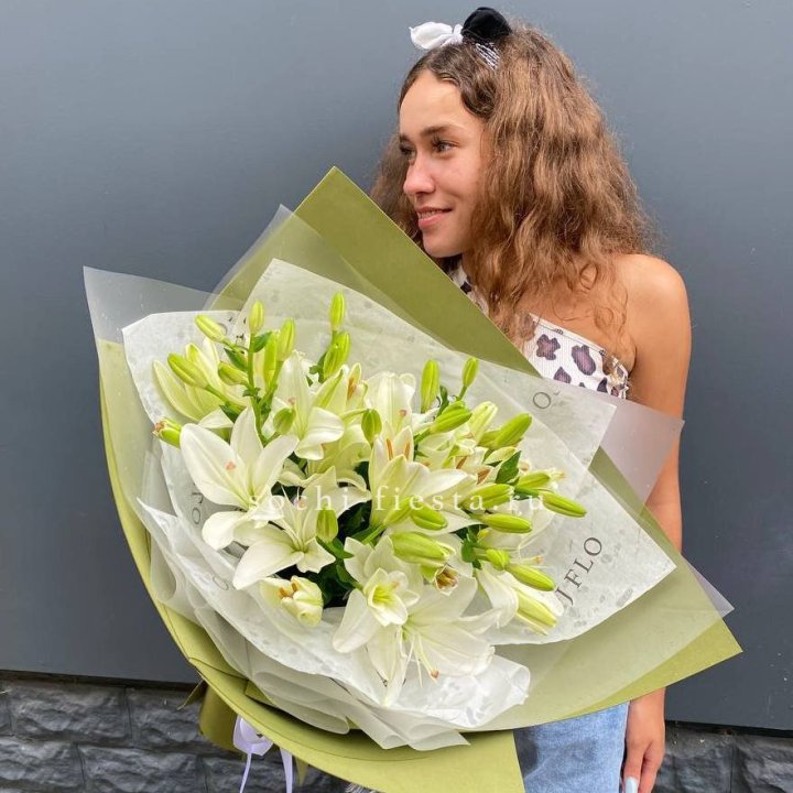 Букет  лилий "Изумруд" в Иваново