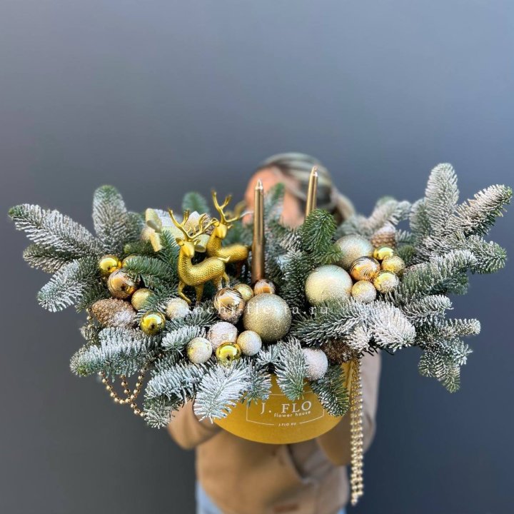 Композиция "Мери крисмас голд" в Иваново