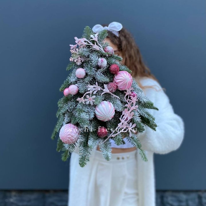 Новогодняя елочка "Розе" в Иваново