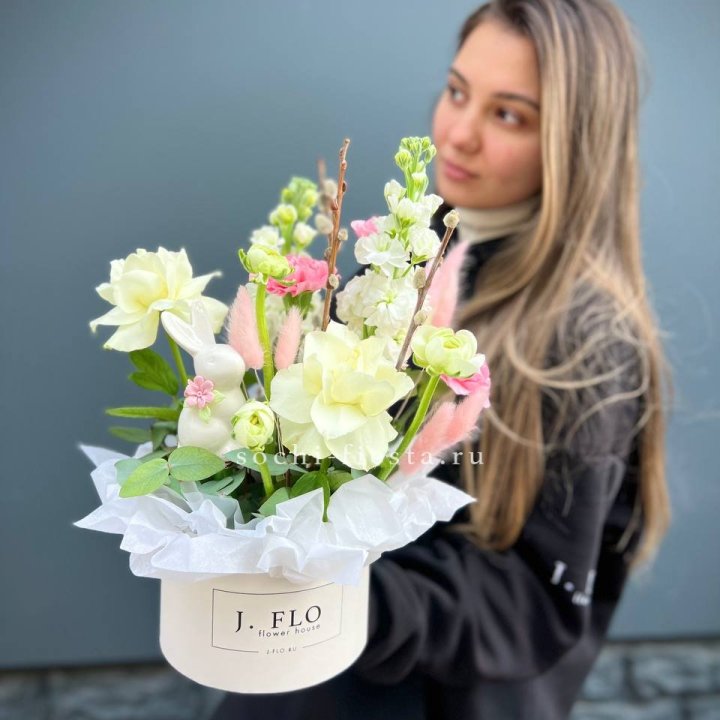 Цветочный бокс "Пасхальная композиция" в Иваново