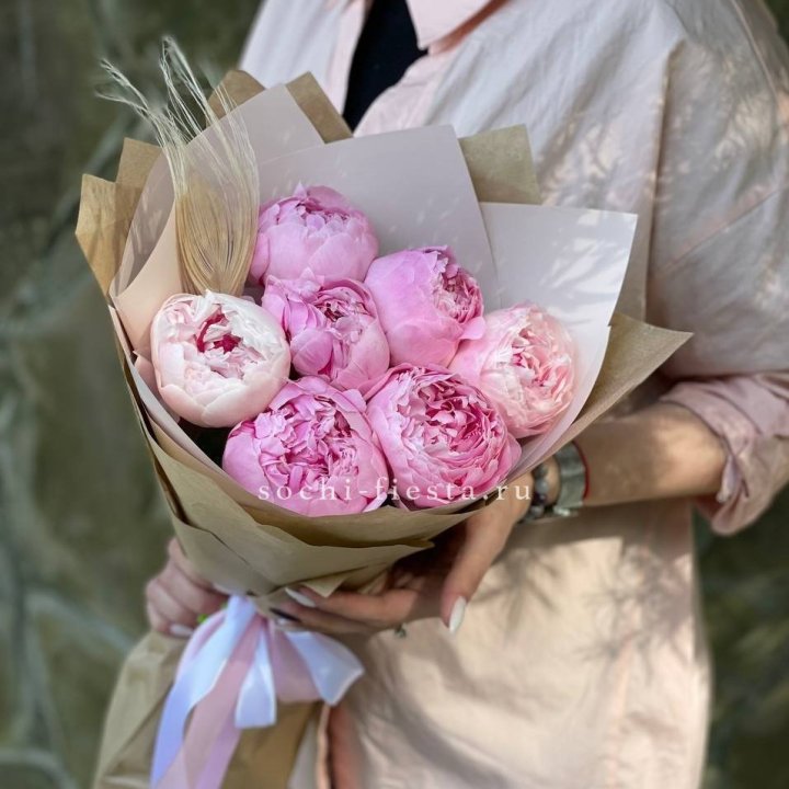 Букет пионов "Венди" в Иваново