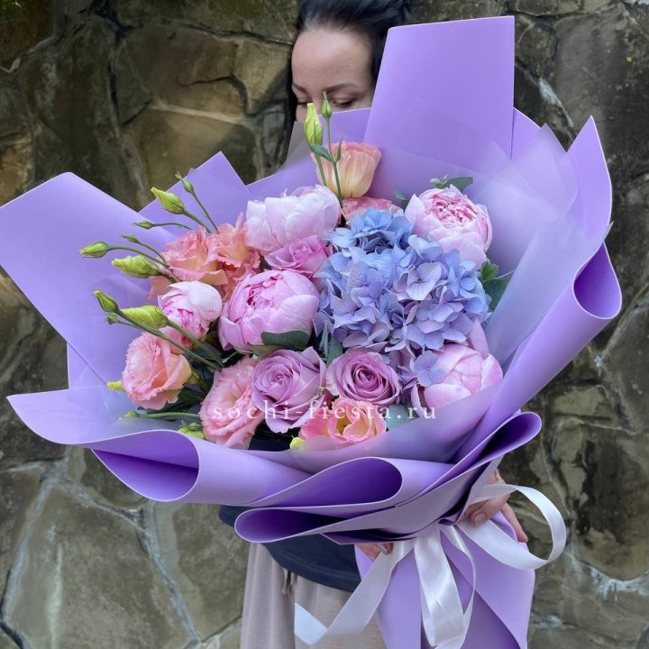 Букет с пионами "Блю логан" в Иваново