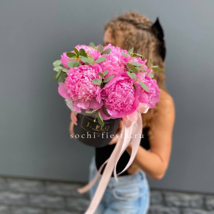 Дизайнерский цилиндр "Фломени" в Иваново