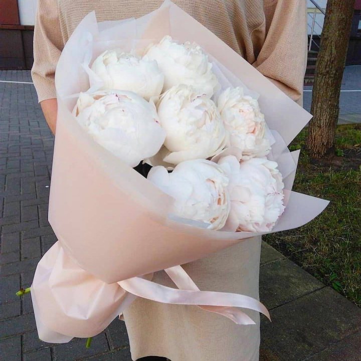 Букет белых пионов в Иваново