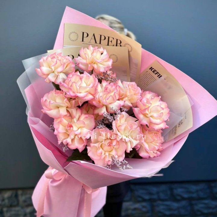 15 французских роз "Джумилия" в Иваново