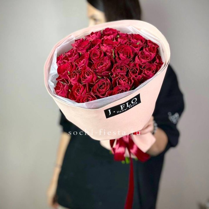 35 кенийских роз в Иваново