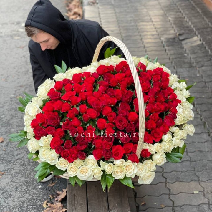 201  роза в корзине   в Иваново