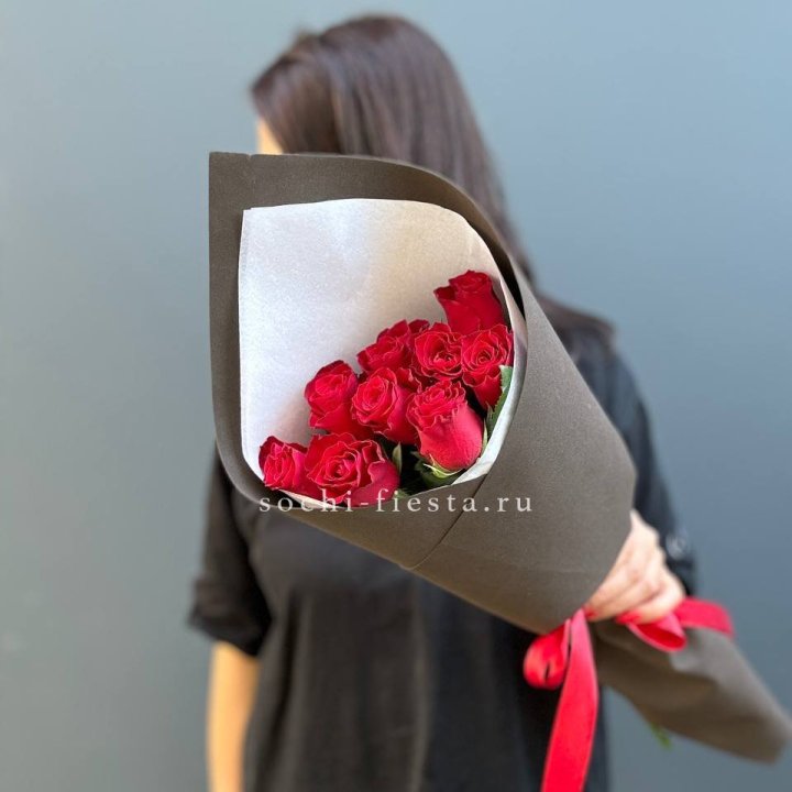9 красных роз в фоамиране в Иваново