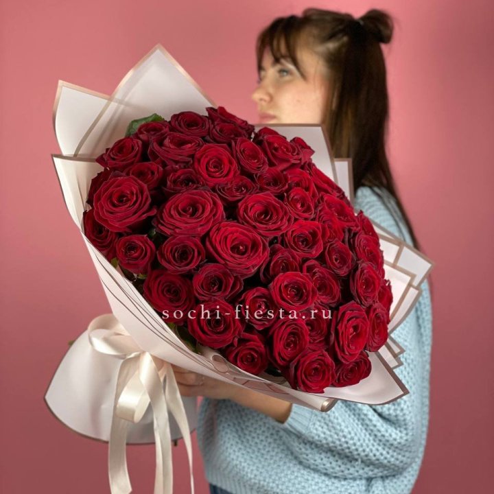 51 красная роза "Лавели" в Иваново