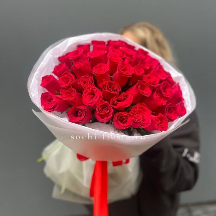 55 красных роз "Амелия" в Иваново