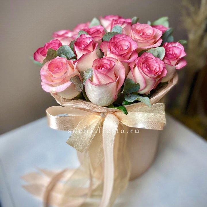 19 Роз Джумилия в коробке в Иваново