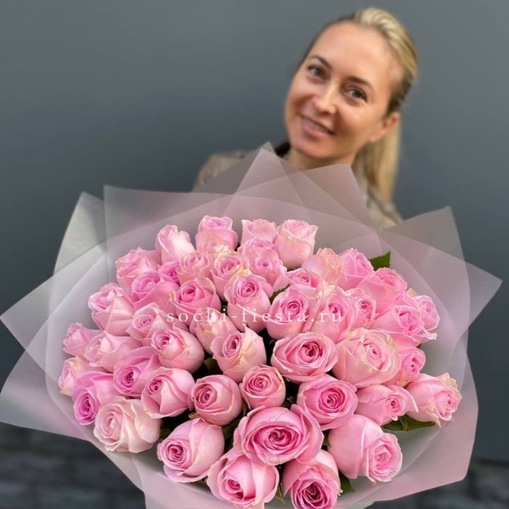 51 розовая роза в Иваново