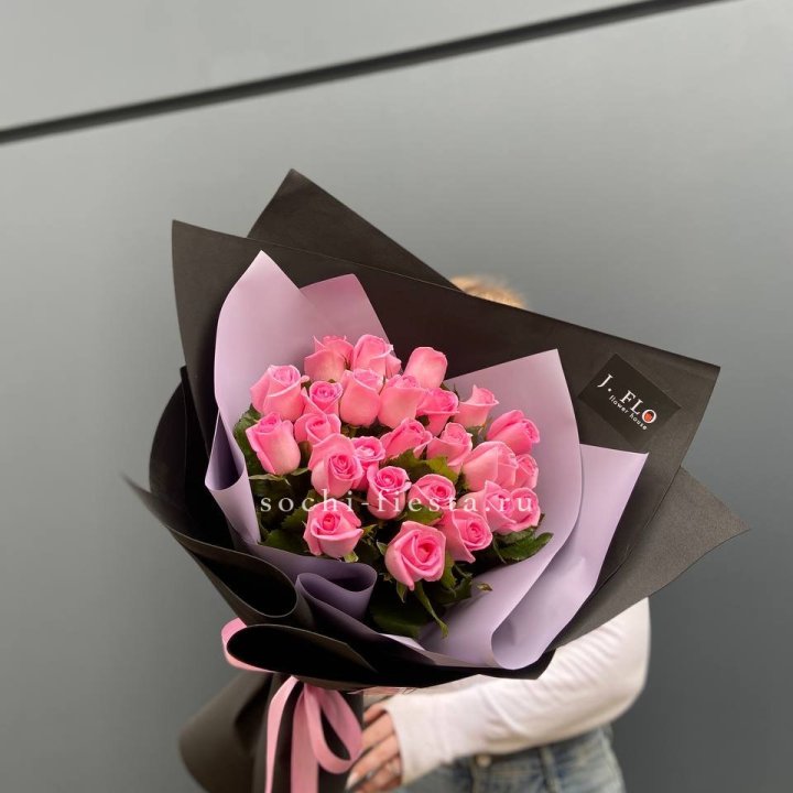 19 розовых роз  в Иваново