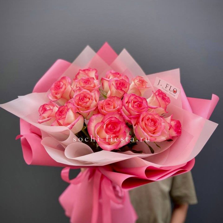 15 роз "Джумилия" в Иваново