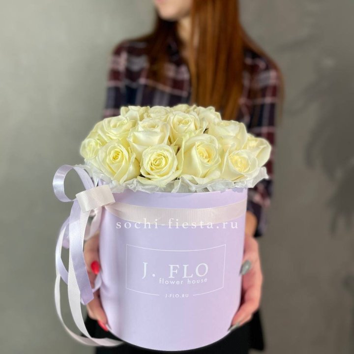 25 роз в цилиндре  в Иваново