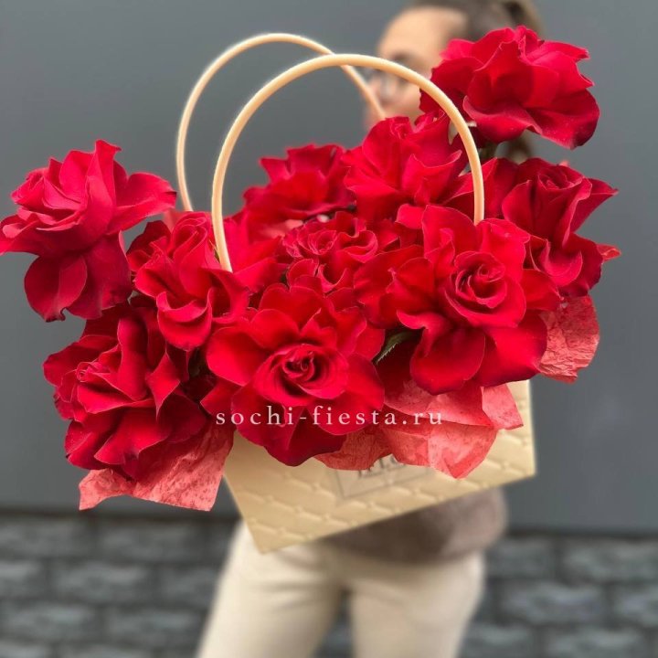 Французские розы в сумочке в Иваново