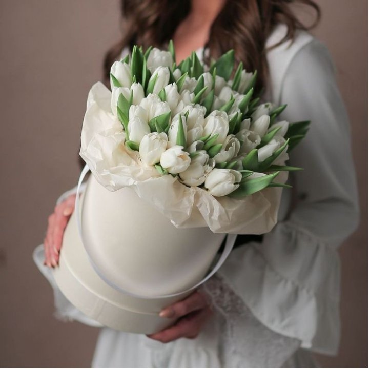 Тюльпаны в цилиндре  в Иваново