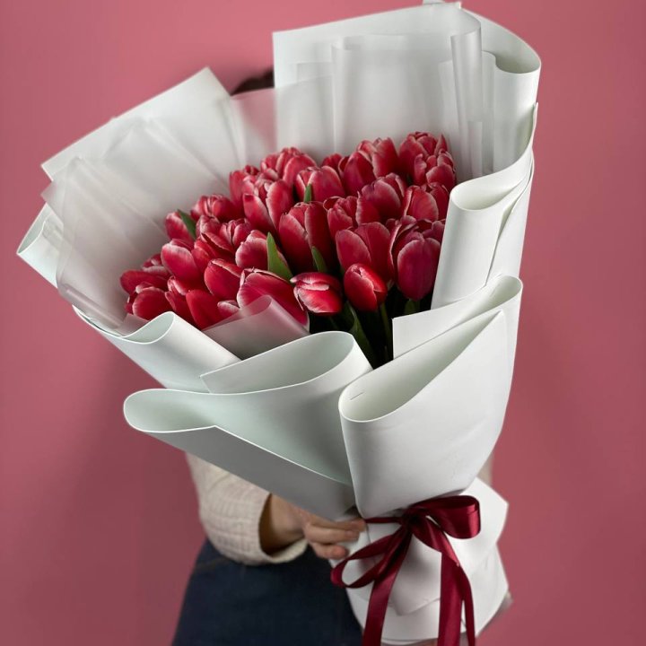 Букет красных тюльпанов в Иваново